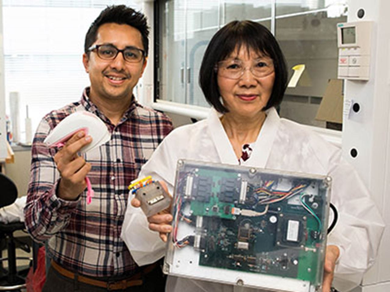 Mihir Shah and Professor Wan Y. Shih